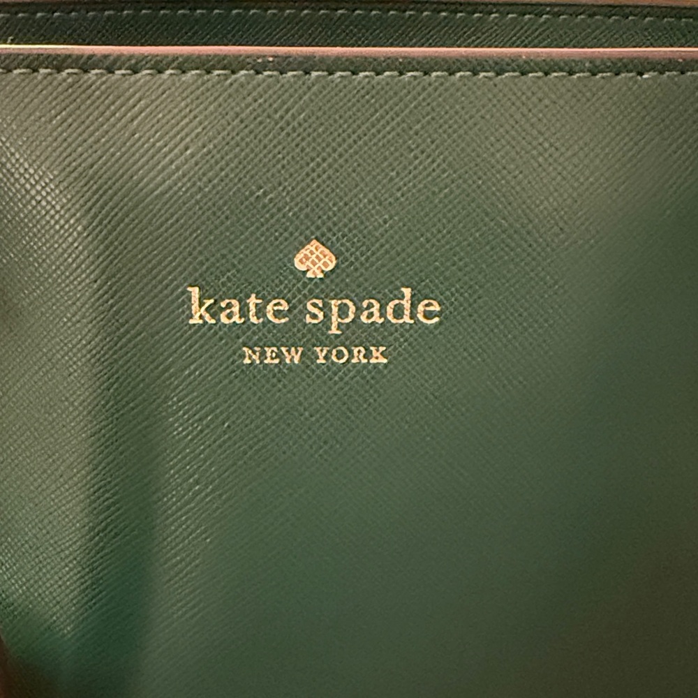 Kate Spade Emerald Green Leather Tote with matching wallet. - Picture 2 of 11